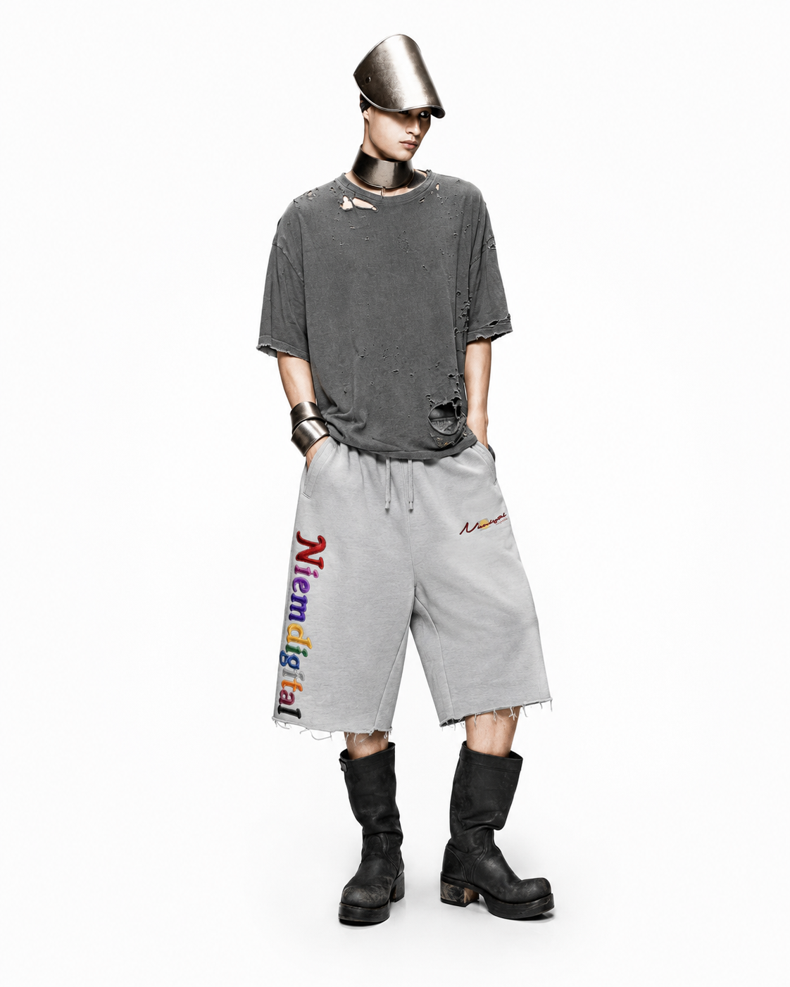 Niemdigital Multicolored Embroidery Shorts