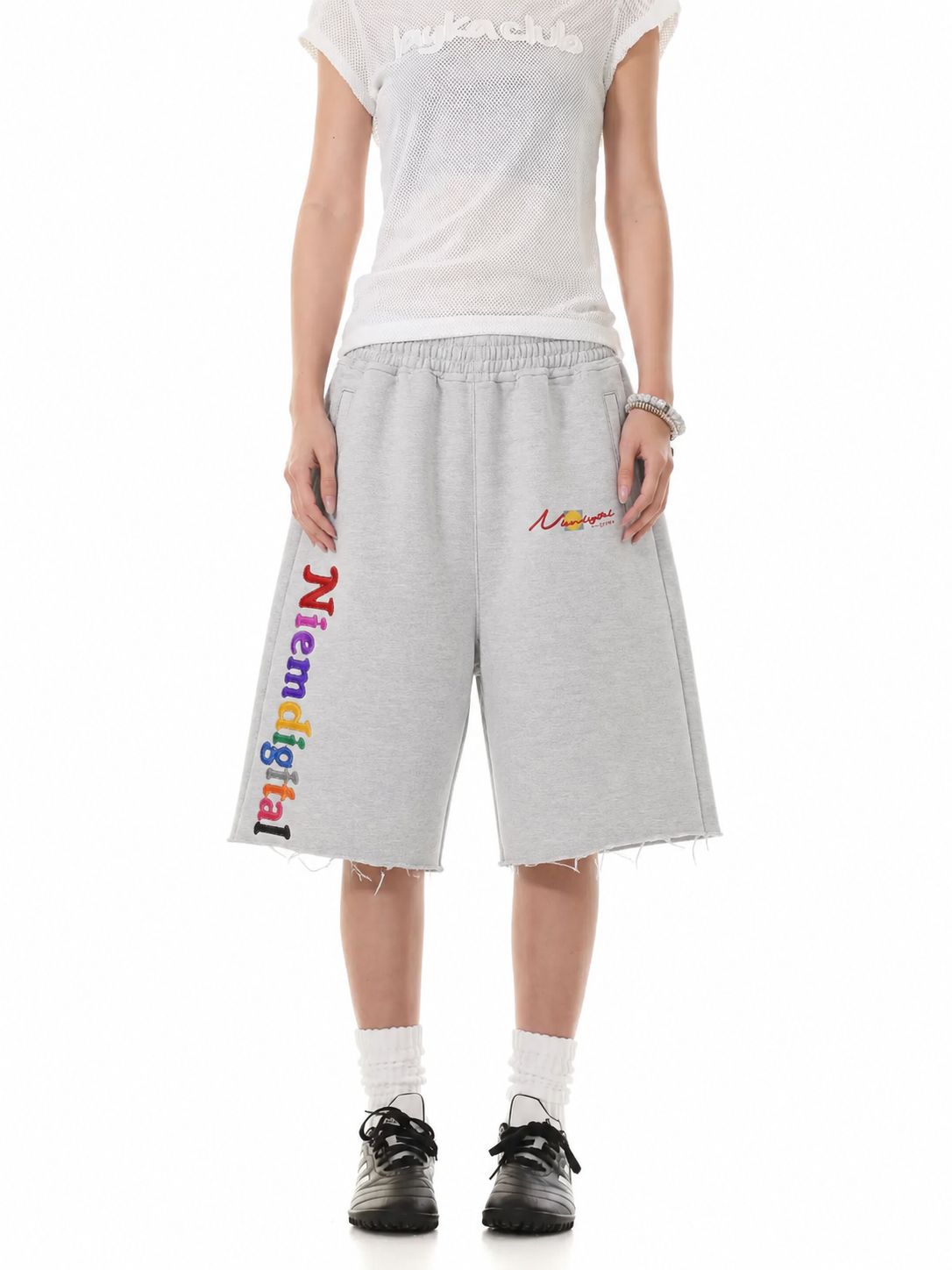 Niemdigital Multicolored Embroidery Shorts